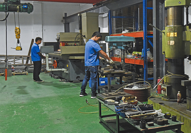 Manufacturing Shop (8)